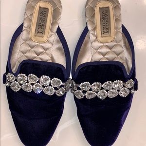 Badgley Mischka muled slip ons